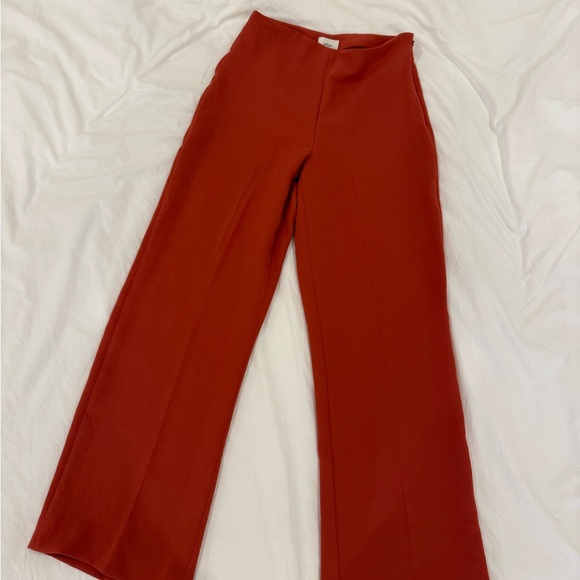 Aritzia dress pants - Picture 2 of 4